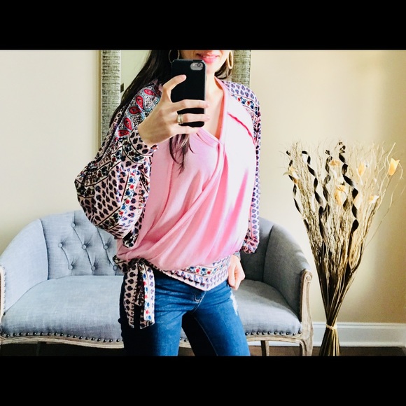 NWT Long Puff Sleeves Top - Picture 2 of 7